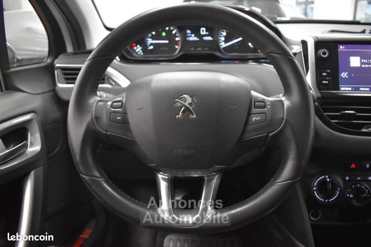 Peugeot 2008 GENERATION-I 1.2 82 ch STYLE DISTRI NEUVE ENTRETIEN CONCESSION GARANTIE 6 A 60 MOIS - <small></small> 6.990 € <small>TTC</small> - #8