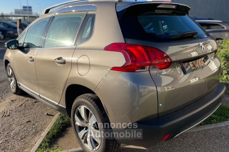 Peugeot 2008 GENERATION-I 1.2 PURETECH 110 ALLURE EAT BVA START-STOP - <small></small> 11.490 € <small>TTC</small> - #3