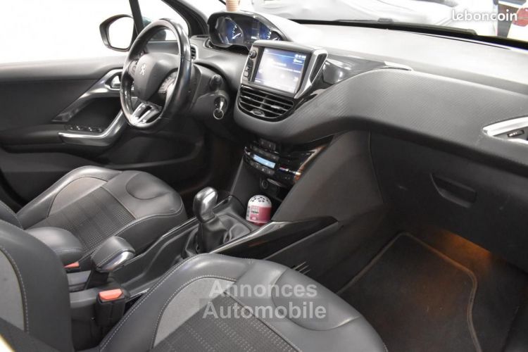 Peugeot 2008 GENERATION-I 1.2 PURETECH 110 ALLURE PLUS START-STOP SUIVI GARANTIE 6 A 60 MOIS - <small></small> 10.990 € <small>TTC</small> - #10