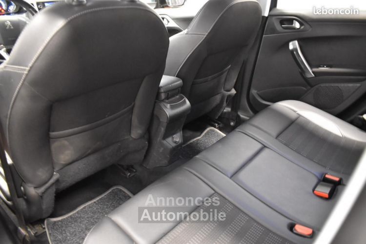 Peugeot 2008 GENERATION-I 1.2 PURETECH 110 ALLURE PLUS START-STOP SUIVI GARANTIE 6 A 60 MOIS - <small></small> 10.990 € <small>TTC</small> - #11