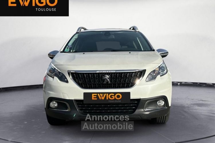 Peugeot 2008 GENERATION-I 1.2 PURETECH 110 CH STYLE - <small></small> 9.490 € <small>TTC</small> - #8