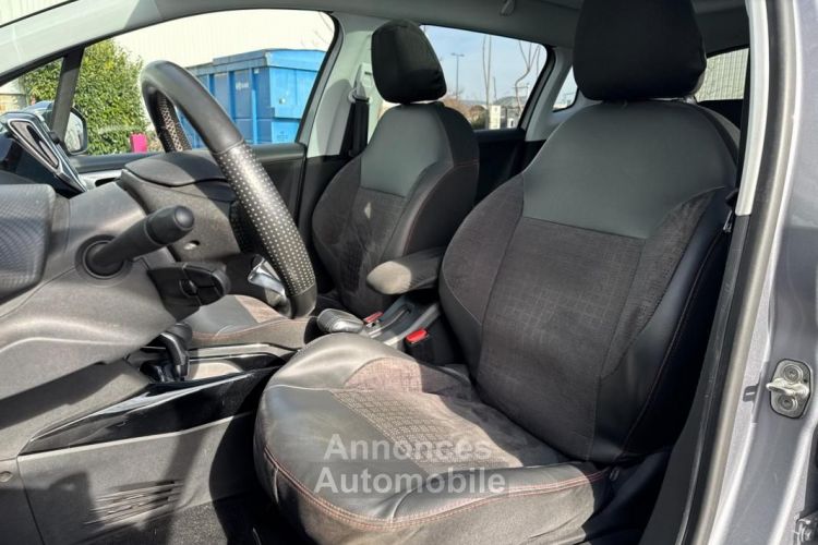 Peugeot 2008 GENERATION-I 1.2 PURETECH 110CH ALLURE 1ERE MAIN- SELLERIE CUIR-ALCANTARA ATTELAGE - <small></small> 10.970 € <small>TTC</small> - #11