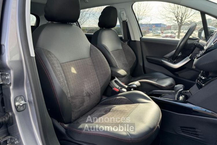 Peugeot 2008 GENERATION-I 1.2 PURETECH 110CH ALLURE 1ERE MAIN- SELLERIE CUIR-ALCANTARA ATTELAGE - <small></small> 10.970 € <small>TTC</small> - #14