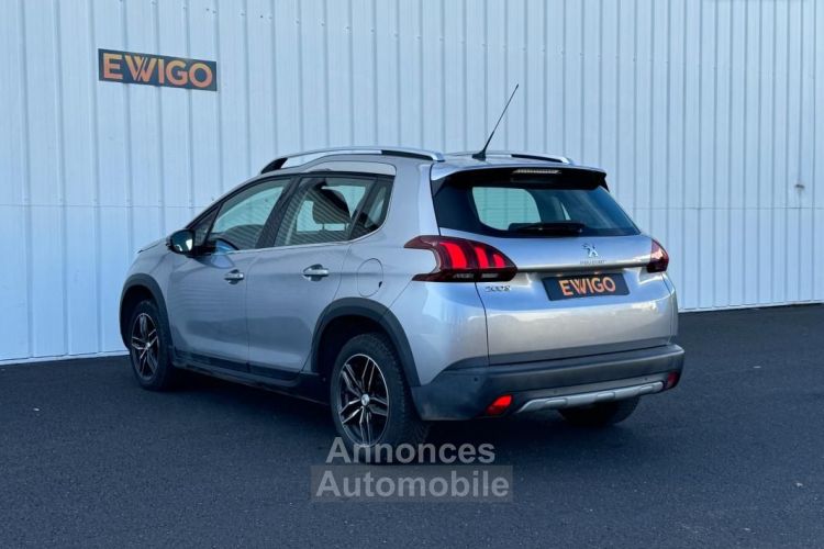 Peugeot 2008 GENERATION-I 1.2 PURETECH 110CH ALLURE S&S COURROIE NEUVE - <small></small> 9.490 € <small>TTC</small> - #6