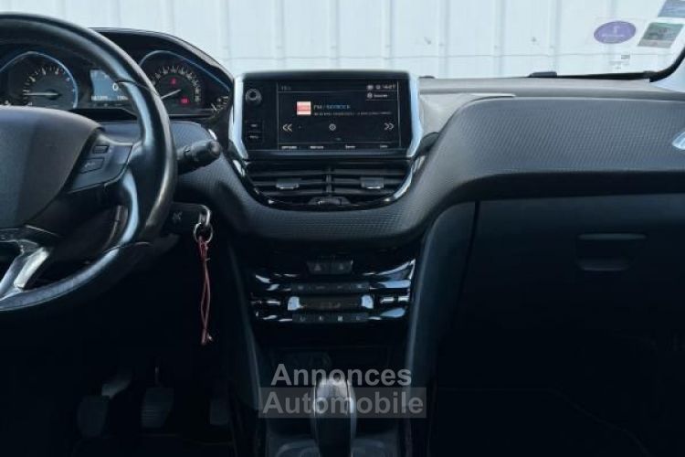 Peugeot 2008 GENERATION-I 1.2 PURETECH 110CH ALLURE S&S COURROIE NEUVE - <small></small> 9.490 € <small>TTC</small> - #19