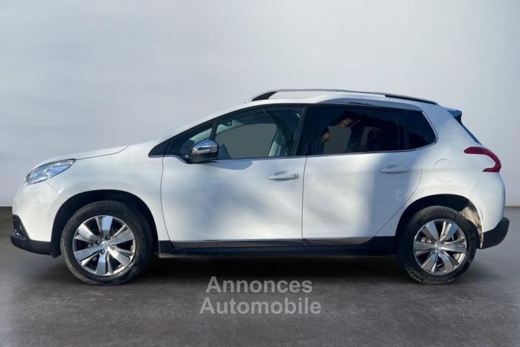 Peugeot 2008 GENERATION I 1.2 VTi ALLURE - <small></small> 6.990 € <small>TTC</small> - #3