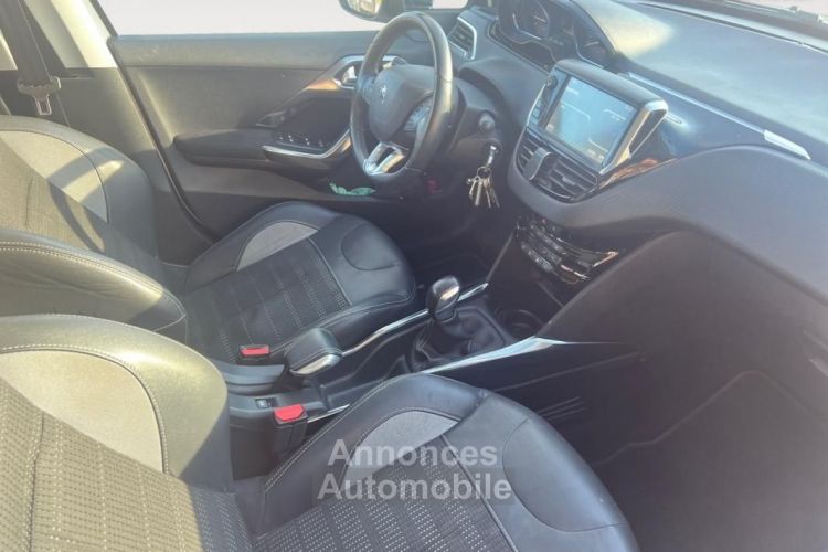 Peugeot 2008 GENERATION I 1.2 VTi ALLURE - <small></small> 6.990 € <small>TTC</small> - #13