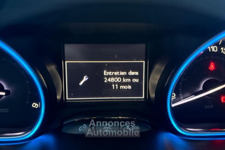 Peugeot 2008 GENERATION-I 1.6 E-HDI 115 ch ALLURE - <small></small> 7.989 € <small>TTC</small> - #18