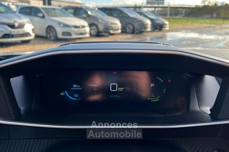 Peugeot 2008 GENERATION-II ELECTRIC 135 77PPM 50KWH GT PACK BVA - <small></small> 20.990 € <small>TTC</small> - #13