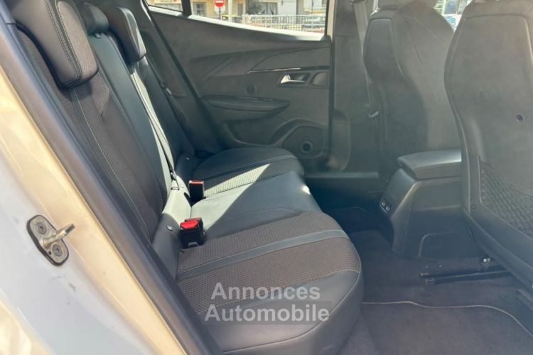 Peugeot 2008 GT LINE 1.5 EAT START-STOP 130 CH ( 1 ere Main Apple Carplay, Palettes au volant ) - <small></small> 20.990 € <small>TTC</small> - #10