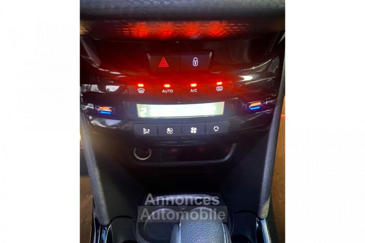 Peugeot 2008 GT Line Automatique 1.2 essence- 110 cv toit panoramique - <small></small> 10.900 € <small></small> - #12