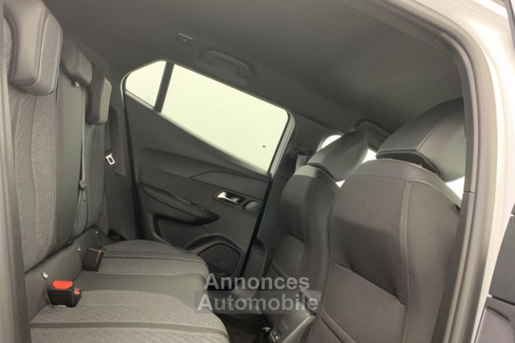 Peugeot 2008 Hybrid 136 e-DCS6 Allure - <small></small> 28.298 € <small>TTC</small> - #11