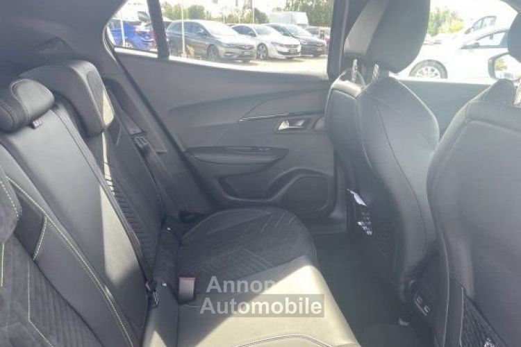 Peugeot 2008 Hybrid 136 e-DCS6 GT - <small></small> 28.490 € <small></small> - #6