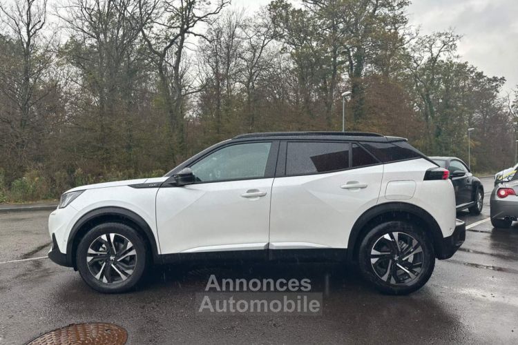 Peugeot 2008 II 1.2 PureTech S&S GT EAT8 130 ch Toit pano Véhicule français - <small></small> 29.500 € <small></small> - #4