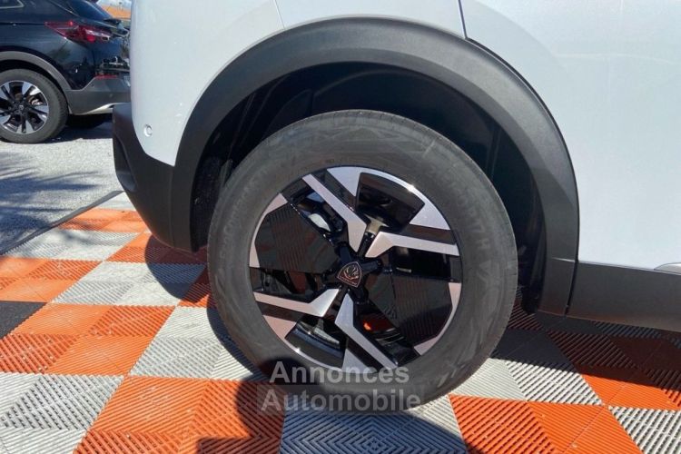 Peugeot 2008 II (2) 1.2 Hybrid 136 GT e-DCS6 GPS Caméra 360° - <small></small> 29.880 € <small>TTC</small> - #18