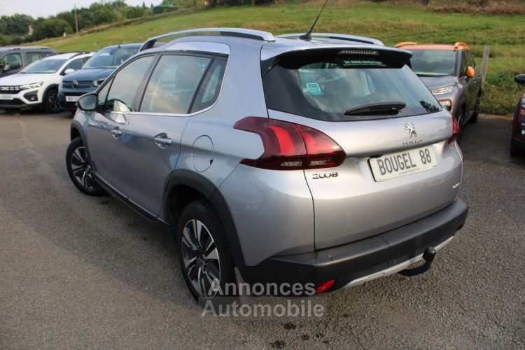 Peugeot 2008 II ALLURE 110 CV GPS 3D CAMÉRA ATTELAGE AUDIO USB JA 16 RÉGULATEUR BOITE AUTO EAT-6 - <small></small> 12.990 € <small>TTC</small> - #3