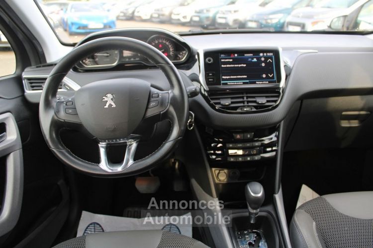 Peugeot 2008 II ALLURE 110 CV GPS 3D CAMÉRA ATTELAGE AUDIO USB JA 16 RÉGULATEUR BOITE AUTO EAT-6 - <small></small> 12.990 € <small>TTC</small> - #11