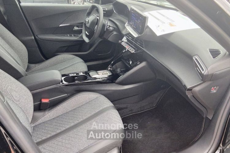 Peugeot 2008 NEW PureTech 130 EAT8 ALLURE Caméra 360° ADML SC - <small></small> 24.980 € <small>TTC</small> - #19