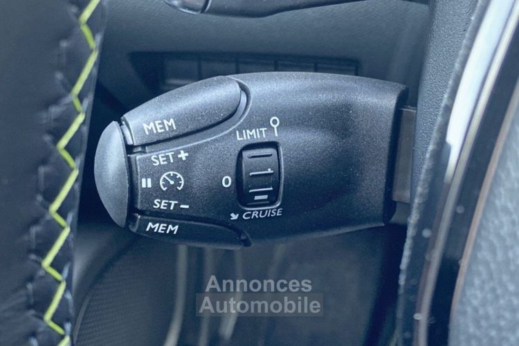 Peugeot 2008 NEW PureTech 130 EAT8 GT GPS Caméra 360° - <small></small> 28.950 € <small>TTC</small> - #19