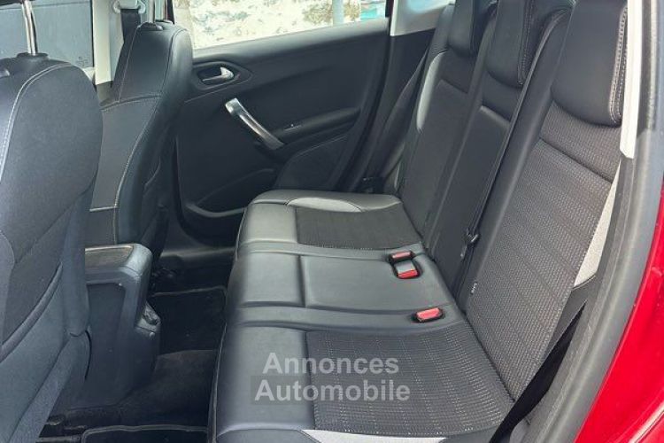 Peugeot 2008 PT 110 EAT6 Allure + Attelage Distribution neuve Pneus & freins neufs - <small></small> 9.990 € <small>TTC</small> - #4