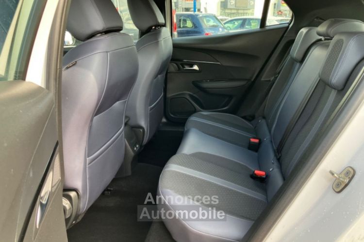 Peugeot 2008 PureTech 130 BV6 ALLURE PACK Caméra ADML - <small></small> 15.450 € <small>TTC</small> - #12