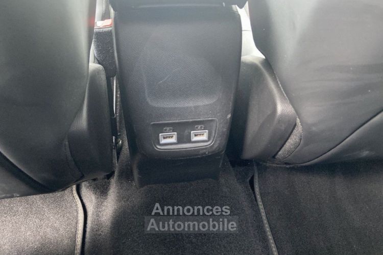 Peugeot 2008 PureTech 130 EAT8 ROADTRIP GPS 10 ADML 1°Main - <small></small> 22.980 € <small>TTC</small> - #24