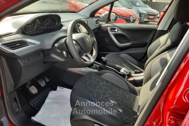 Peugeot 2008 Style 47295KMS TRE BON ETAT ENTIEREMENT REVISE KIT DISTRIBUTION NEUF GARANTIE 12 MOIS - <small></small> 8.990 € <small>TTC</small> - #10