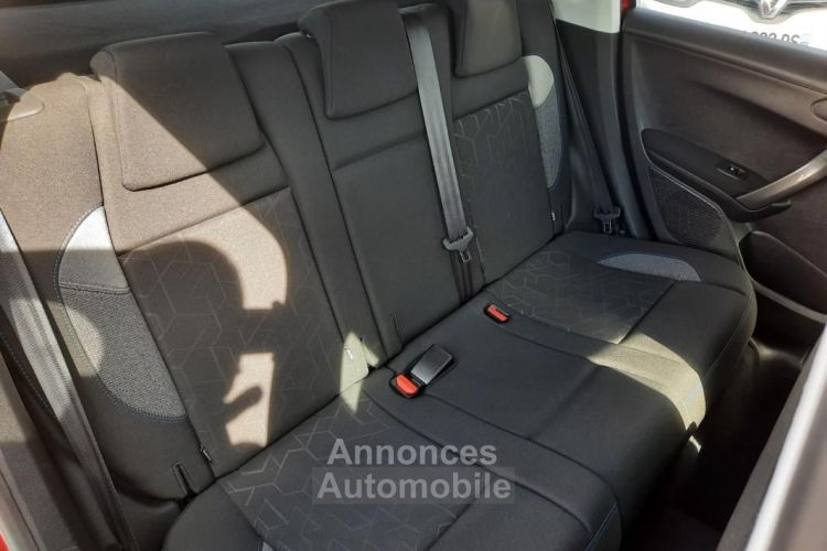 Peugeot 2008 Style 47295KMS TRE BON ETAT ENTIEREMENT REVISE KIT DISTRIBUTION NEUF GARANTIE 12 MOIS - <small></small> 8.990 € <small>TTC</small> - #15