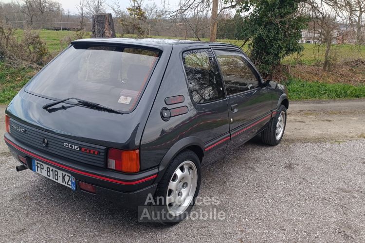 Peugeot 205 - <small></small> 19.300 € <small>TTC</small> - #2