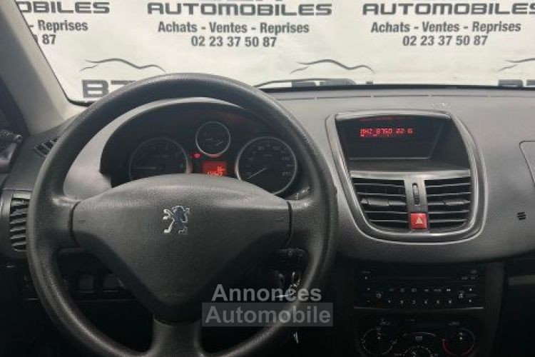 Peugeot 206 + 1.1 URBAN EURO5 3P - <small></small> 5.490 € <small>TTC</small> - #9