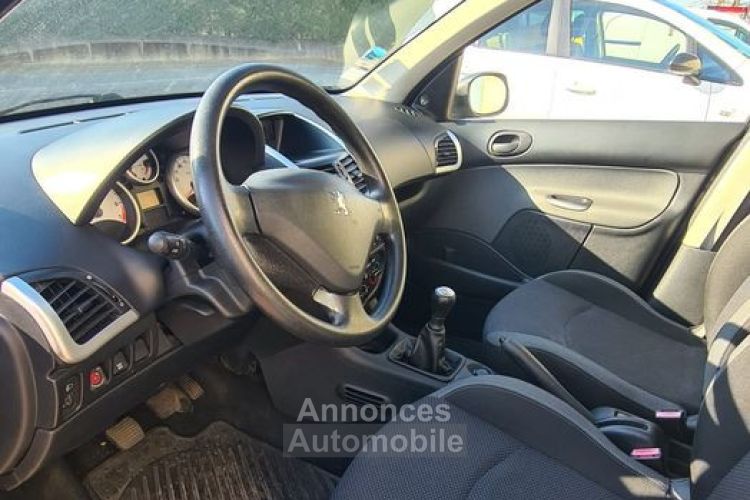 Peugeot 206 + 1.4 73ch generation - <small></small> 5.990 € <small>TTC</small> - #4