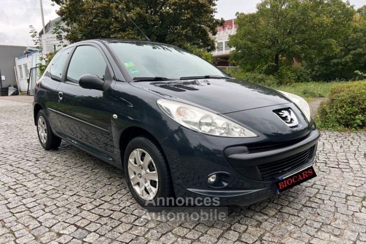 Peugeot 206 + 1.4 Basis - <small></small> 4.750 € <small>TTC</small> - #2