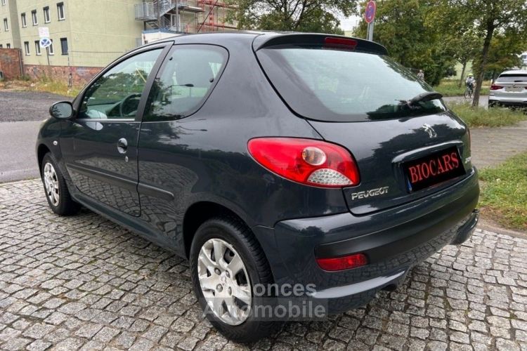 Peugeot 206 + 1.4 Basis - <small></small> 4.750 € <small>TTC</small> - #8