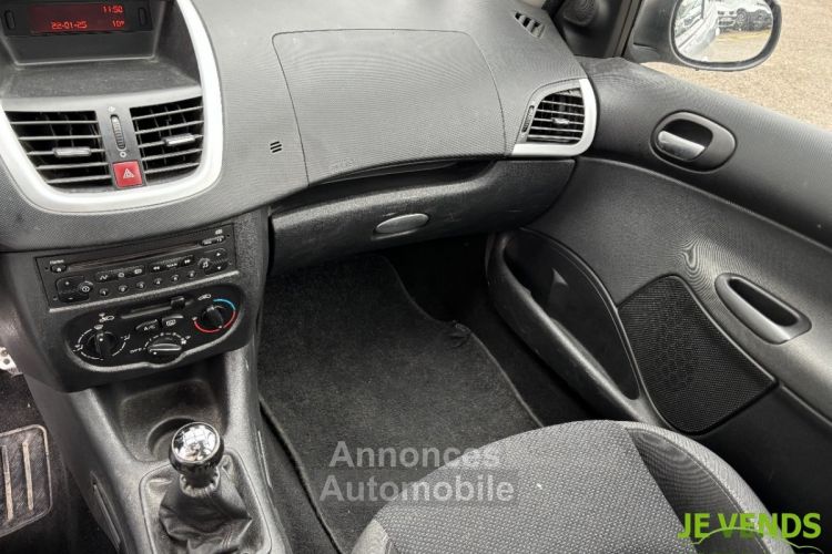 Peugeot 206 + 1.4 HDi FAP Sportium 5p - <small></small> 5.990 € <small>TTC</small> - #8