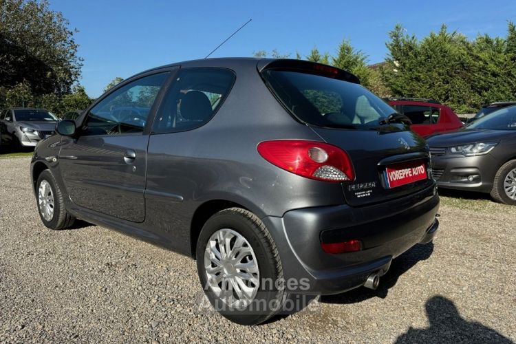 Peugeot 206 + 1.4 TRENDY EURO5 3P/ CRITAIR 1 / - <small></small> 5.999 € <small>TTC</small> - #6