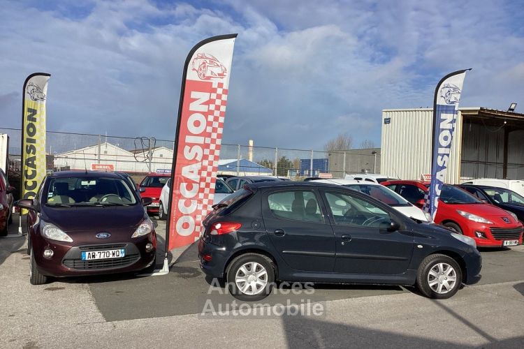 Peugeot 206 + 5p. Urban BELLE VOITURE - <small></small> 5.450 € <small>TTC</small> - #3