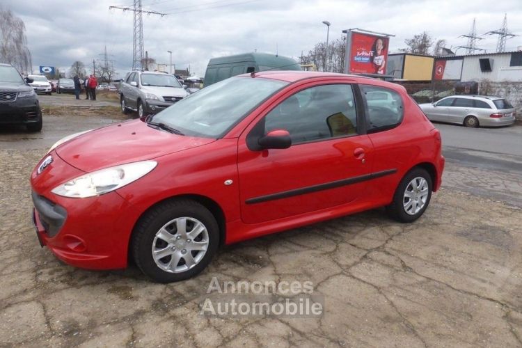 Peugeot 206 + Basis - <small></small> 4.450 € <small>TTC</small> - #2