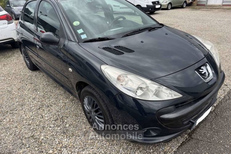 Peugeot 206 1.1 Trendy 5p - <small></small> 5.490 € <small>TTC</small> - #2