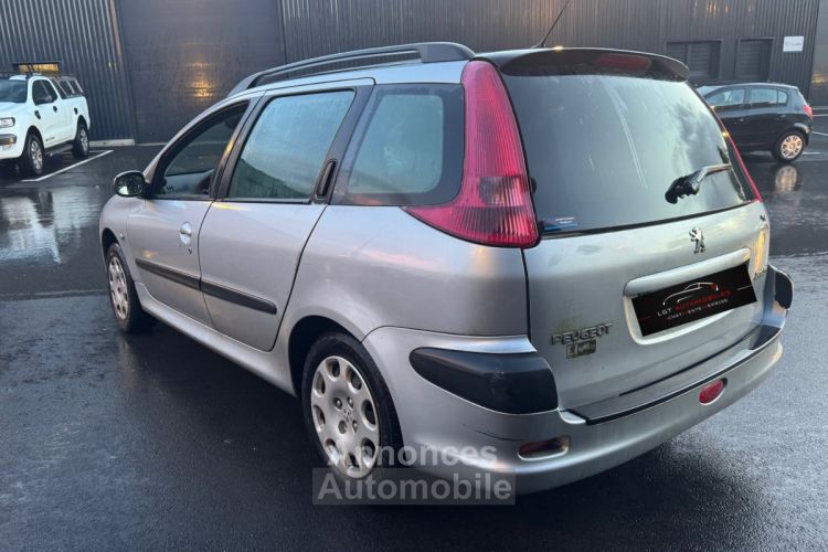 Peugeot 206 1.1 X Line - <small></small> 4.990 € <small>TTC</small> - #9