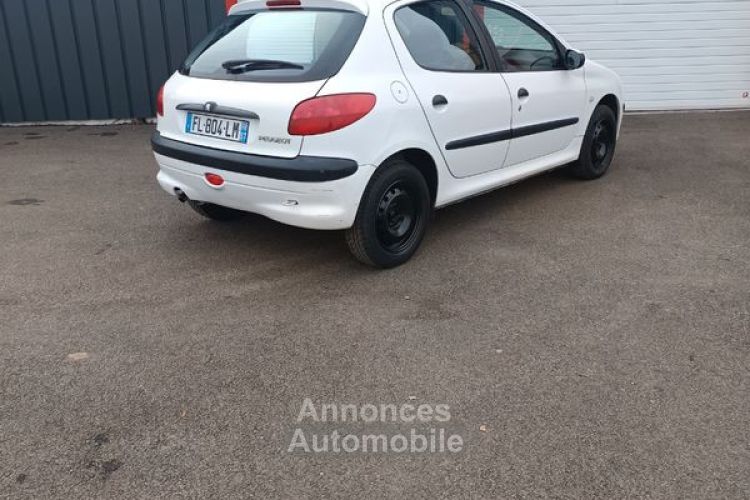 Peugeot 206 1.4 75CH CRIT AIR 3 GARANTIE 6 MOIS KIT EMBRAYAGE NEUF- DISTRIBUTION NEUF - <small></small> 2.090 € <small>TTC</small> - #3