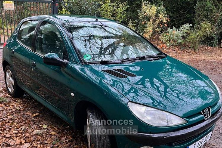 Peugeot 206 1.4 boîte automatique - <small></small> 3.990 € <small>TTC</small> - #3