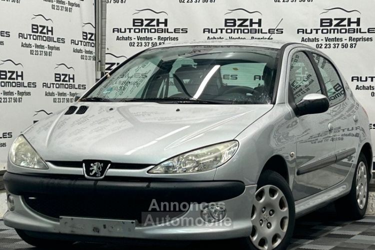 Peugeot 206 1.4 GENERATION 5P - <small></small> 6.990 € <small>TTC</small> - #1