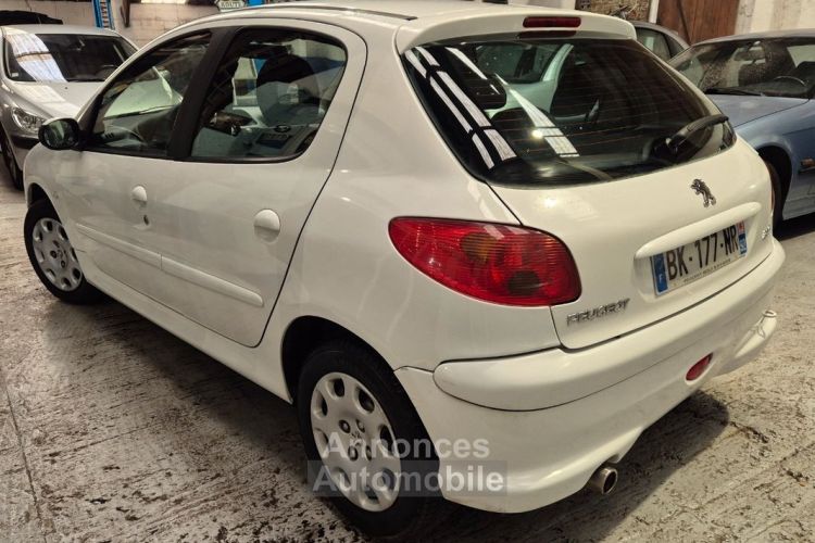 Peugeot 206 1.4 Grand Filou Cool - <small></small> 4.490 € <small>TTC</small> - #4