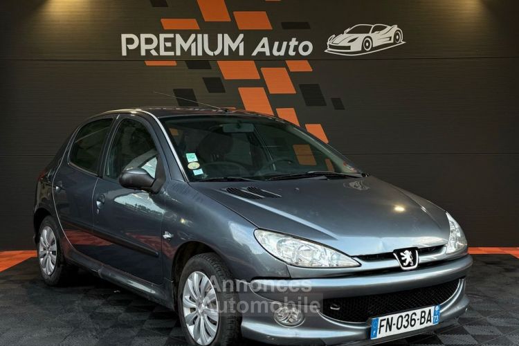 Peugeot 206 1.4 HDi 70 Cv Climatisation Automatique 5 Portes Ct Ok 2026 - <small></small> 2.990 € <small>TTC</small> - #2