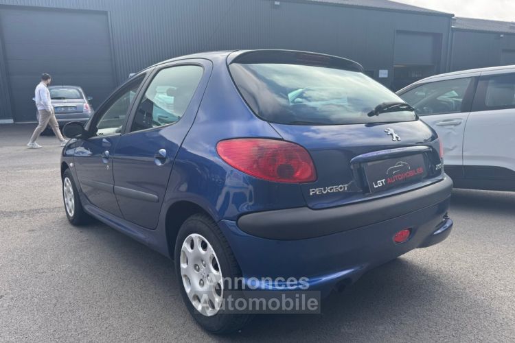 Peugeot 206 1.4 HDi70 Pop Art 5p - <small></small> 2.990 € <small>TTC</small> - #7