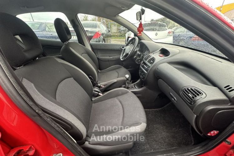 Peugeot 206 1.4 JBL 5P - <small></small> 2.999 € <small>TTC</small> - #12