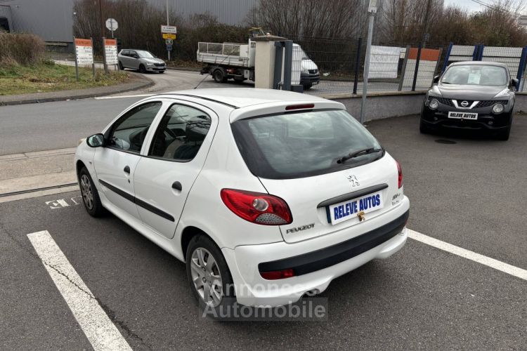 Peugeot 206 1.4 Urban 5p - <small></small> 4.490 € <small>TTC</small> - #4