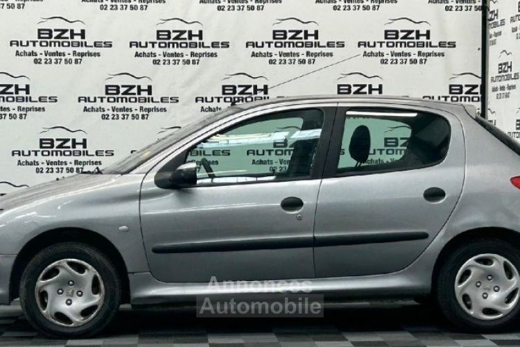 Peugeot 206 1.4 X LINE 5P - <small></small> 5.490 € <small>TTC</small> - #3