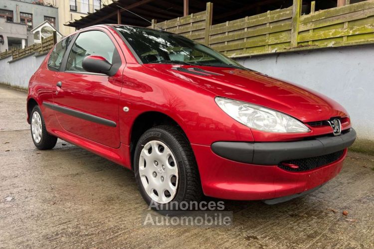 Peugeot 206 1.4i Trendy - <small></small> 2.950 € <small>TTC</small> - #1