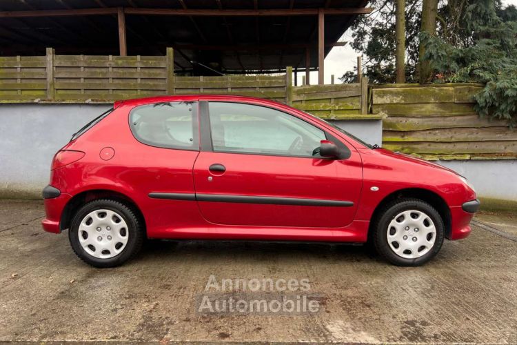 Peugeot 206 1.4i Trendy - <small></small> 2.950 € <small>TTC</small> - #2